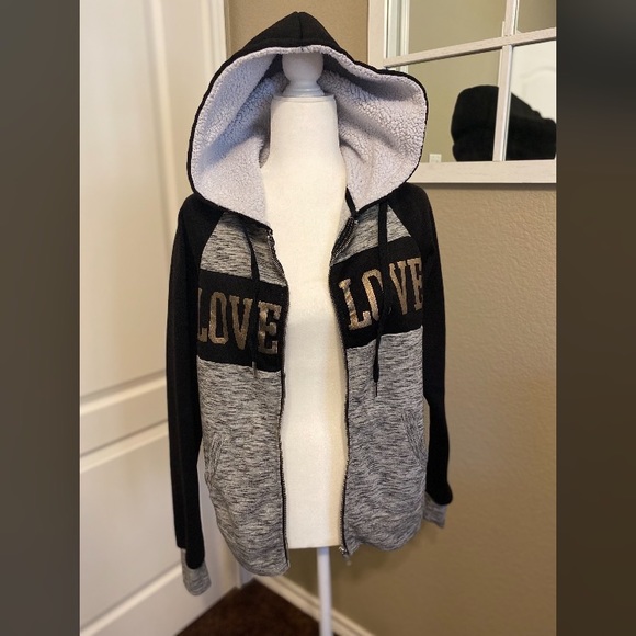 rue21 Zip Up Hoodie Size Medium - Picture 4 of 11